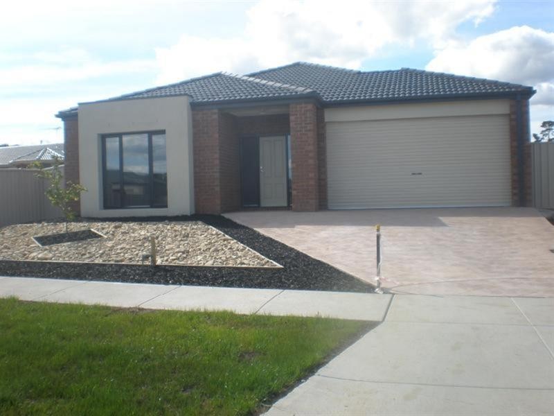 8 Rankin Boulevard, Wallan VIC 3756