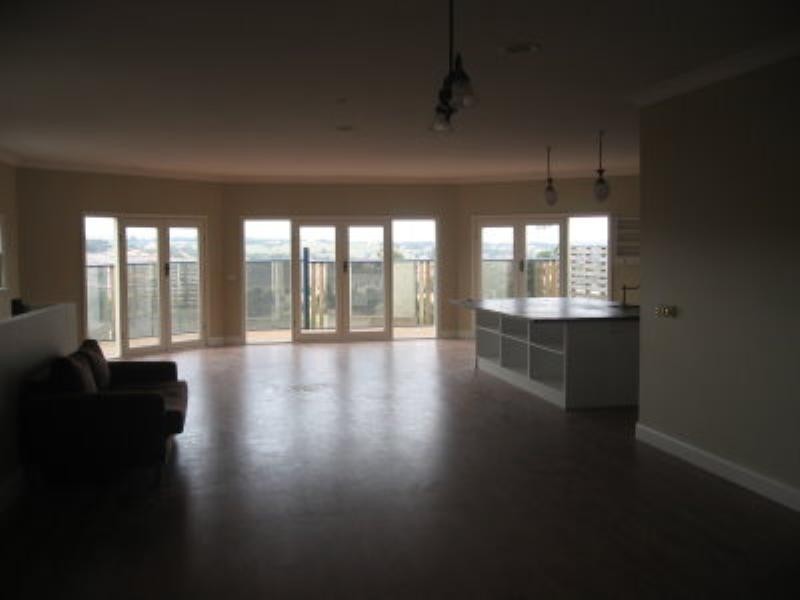 15 Siena Way, Hidden Valley VIC 3756