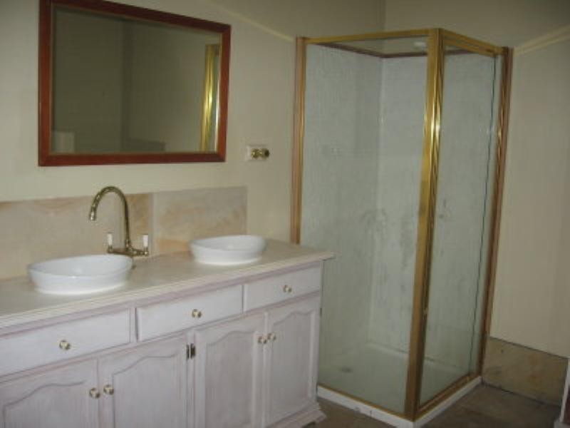 15 Siena Way, Hidden Valley VIC 3756