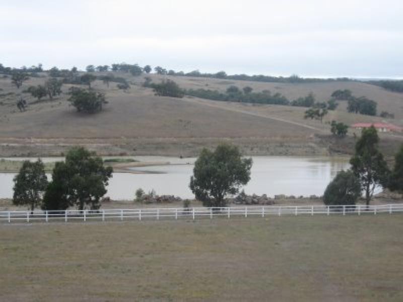 15 Siena Way, Hidden Valley VIC 3756