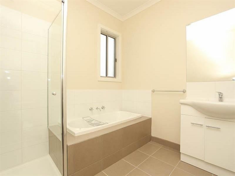 6 141 Windham Street, Wallan VIC 3756