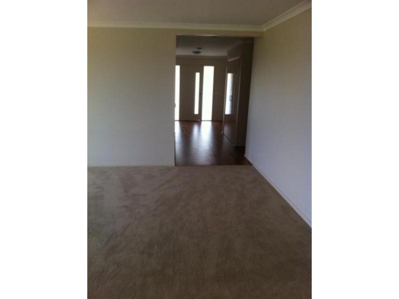 81 Wallara Waters Boulevard, Wallan VIC 3756
