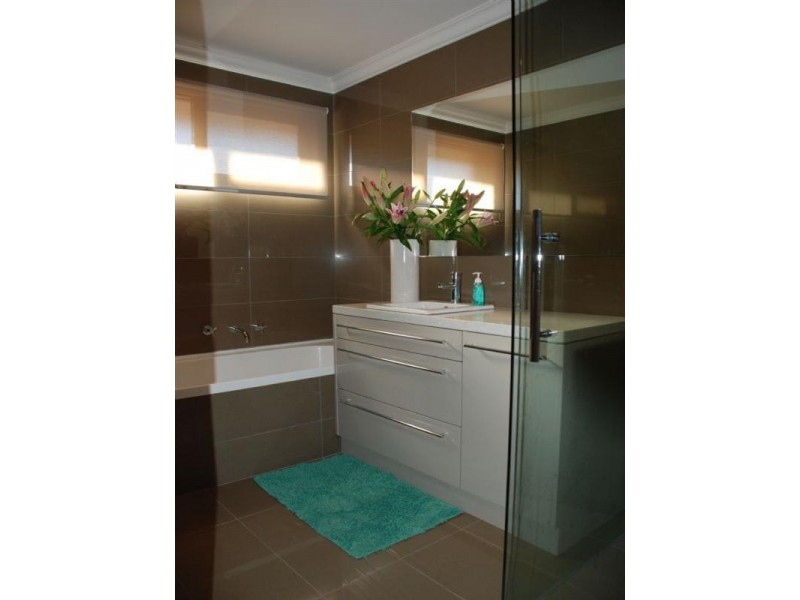 8 Butler Court, Wallan VIC 3756