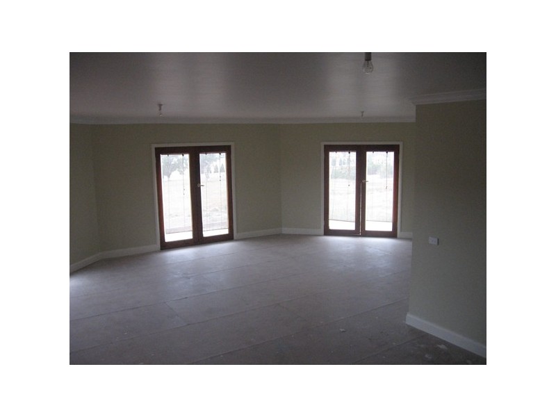 15 Siena Way,, Hidden Valley VIC 3756