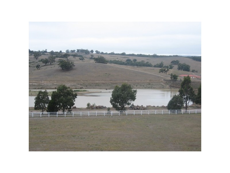 15 Siena Way,, Hidden Valley VIC 3756