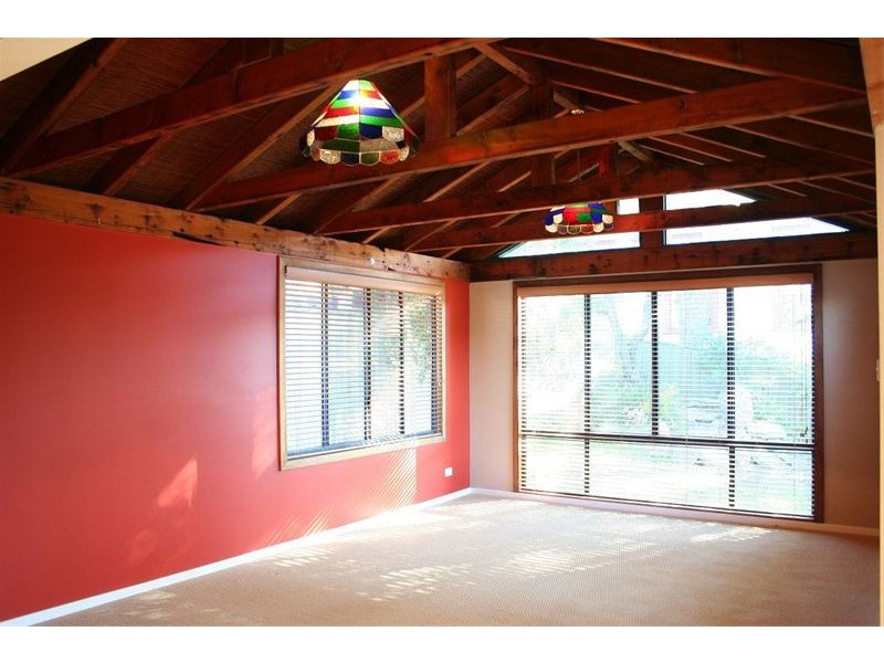 70 Berringar Road, Valentine NSW 2280