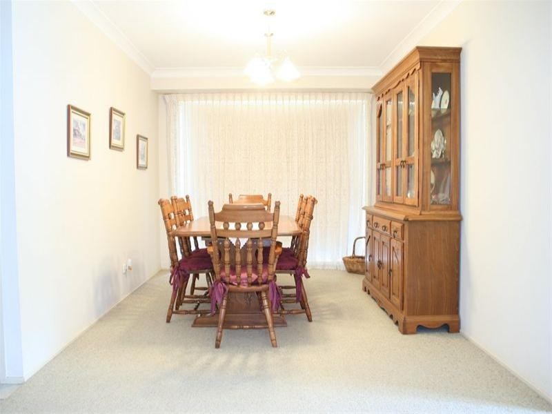 10 Leichhardt Road, Valentine NSW 2280