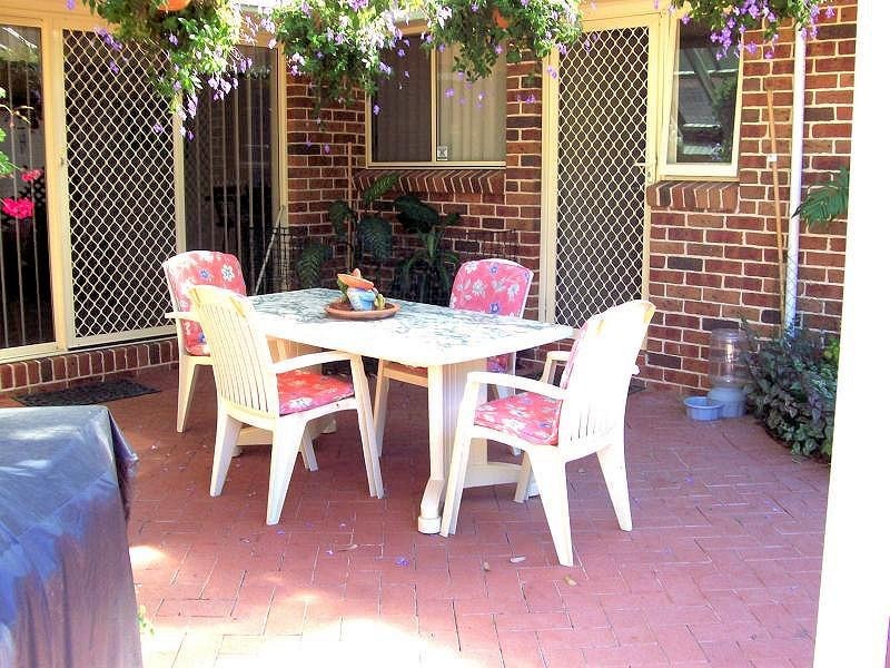 10 Leichhardt Road, Valentine NSW 2280