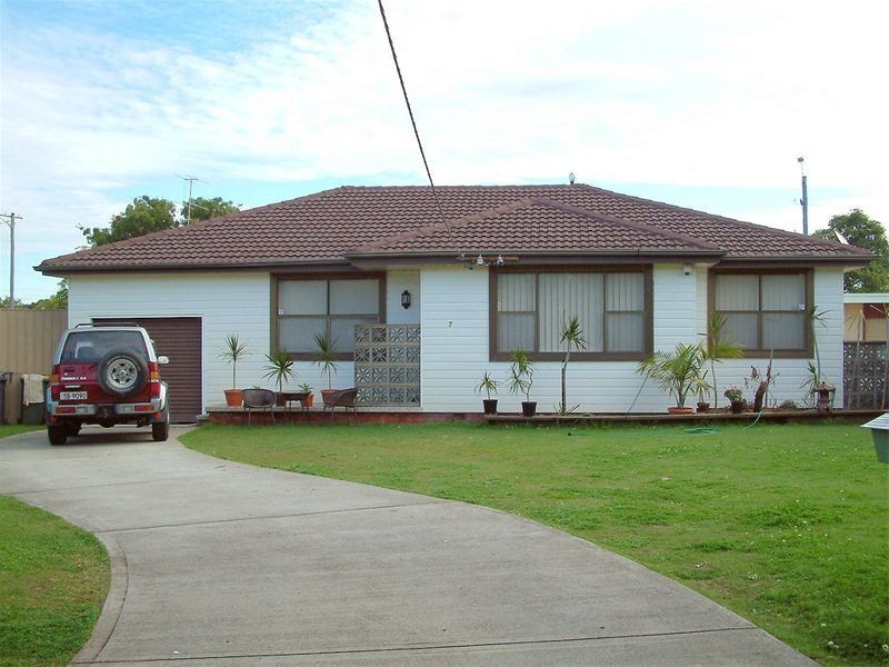 7 Lynn Place, Speers Point NSW 2284