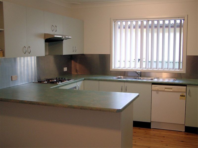 1 Vennard Street, Warners Bay NSW 2282