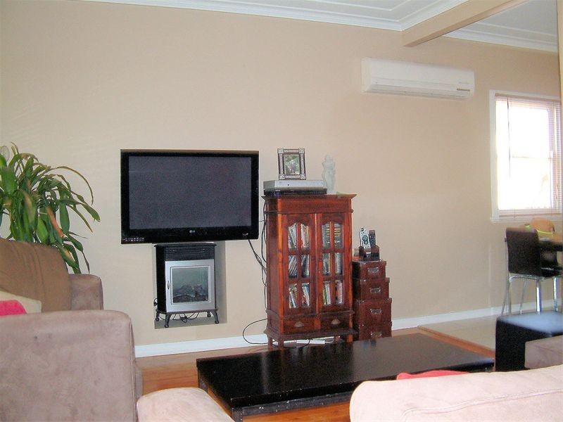 42 Warners Bay Road, Warners Bay NSW 2282