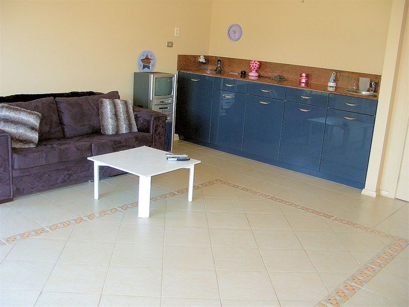 2/542 The Esplanade, Warners Bay NSW 2282