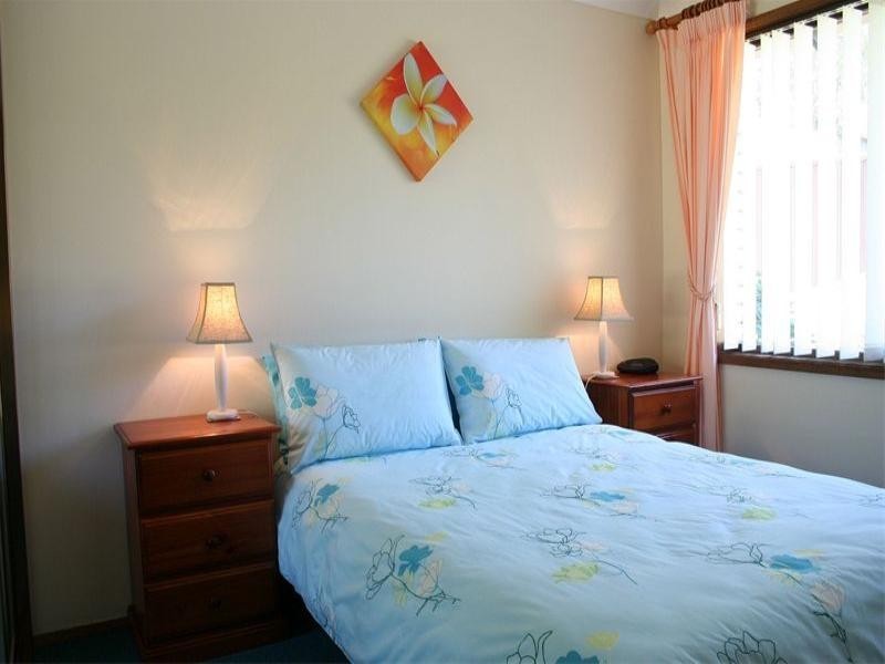 18 Keswick Grove, Valentine NSW 2280