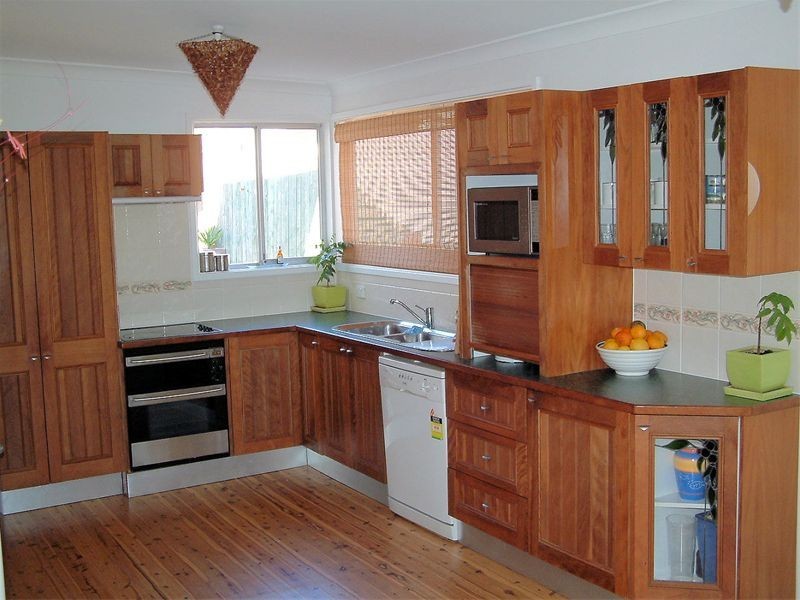 Warners Bay NSW 2282