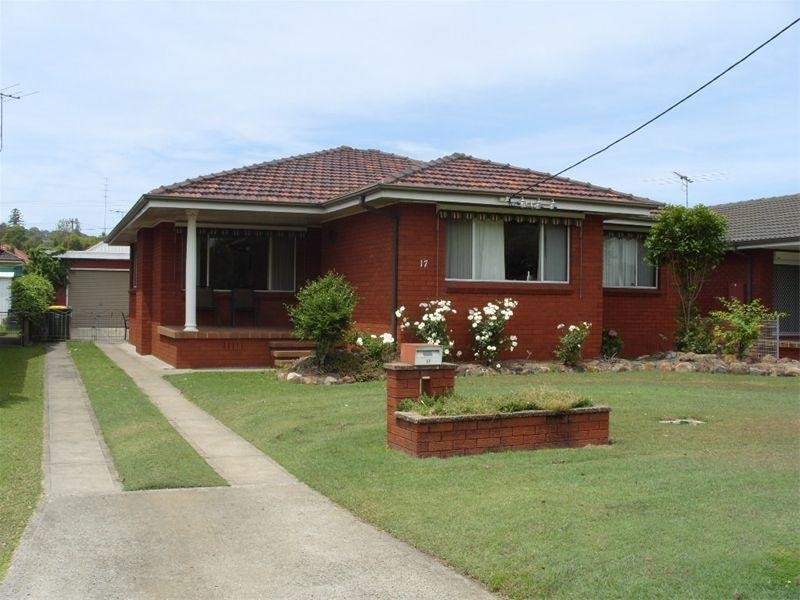 17 Lynn Place, Speers Point NSW 2284