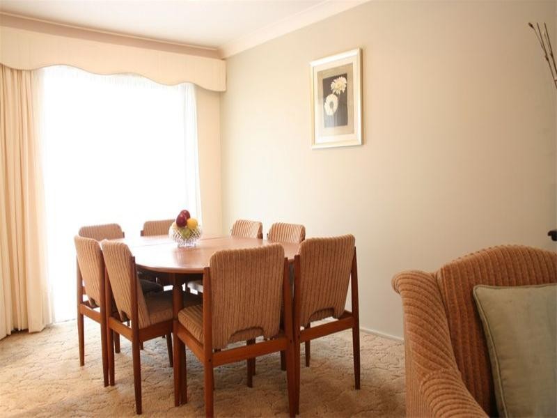 5 Christopher Avenue, Valentine NSW 2280