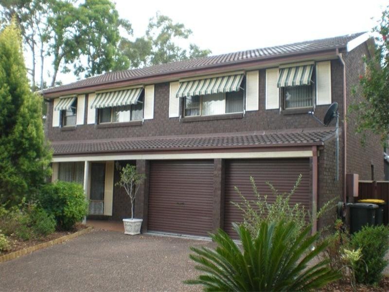 79 Ian Street, Eleebana NSW 2282