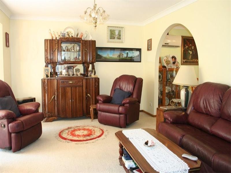 79 Ian Street, Eleebana NSW 2282