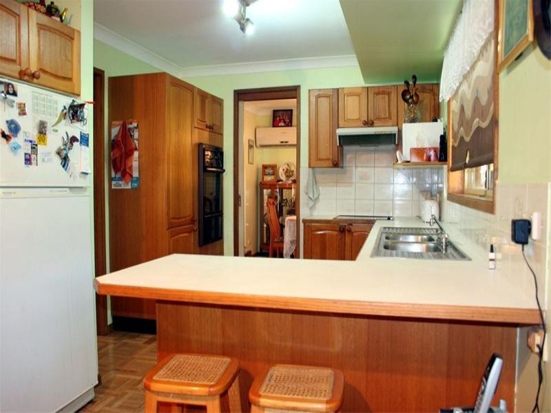 79 Ian Street, Eleebana NSW 2282