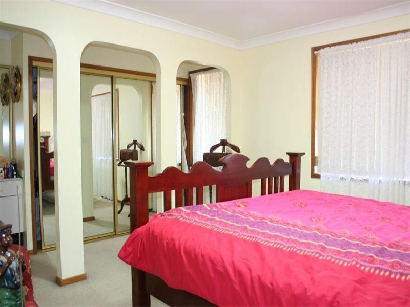 79 Ian Street, Eleebana NSW 2282