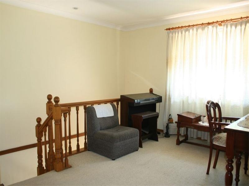 79 Ian Street, Eleebana NSW 2282