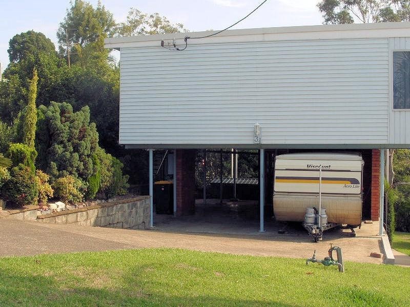 31 Croft Road, Eleebana NSW 2282