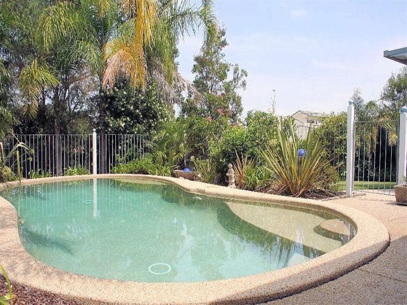 32 Ridgewood Crescent, Eleebana NSW 2282