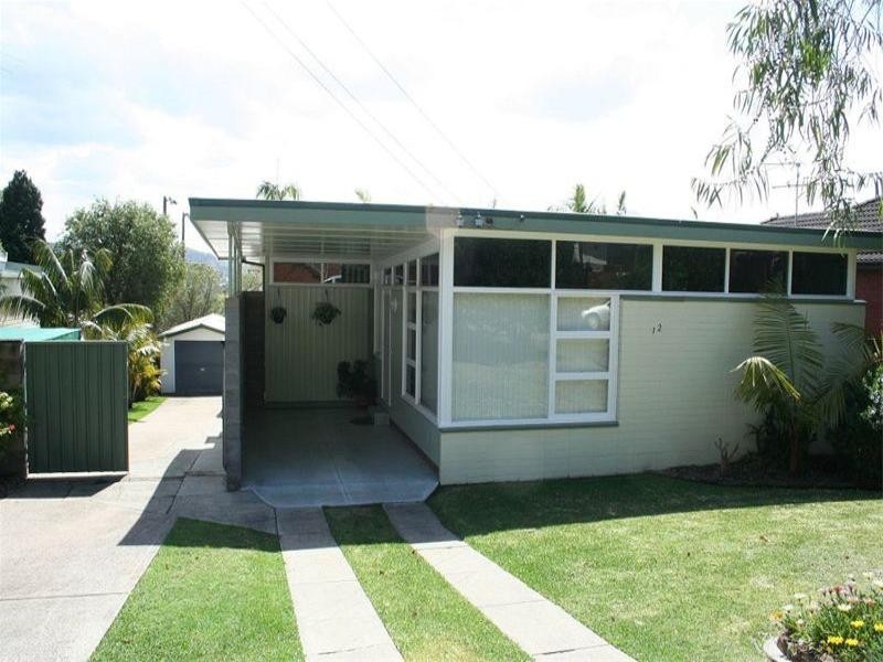 12 Elizabeth Street, Eleebana NSW 2282