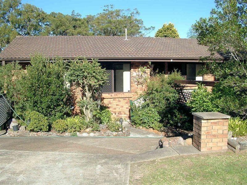 110 Andrew Road, Valentine NSW 2280