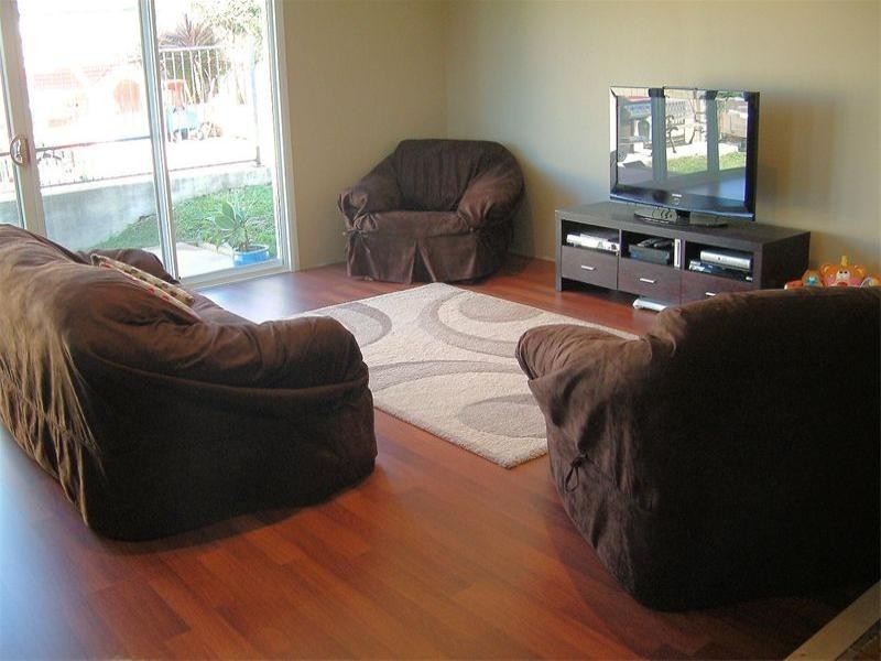 2 Redrose Avenue, Belmont NSW 2280