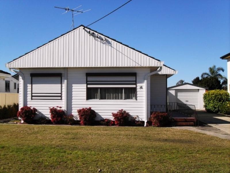 16 McEwan Street, Belmont South NSW 2280