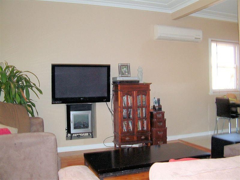 Warners Bay NSW 2282