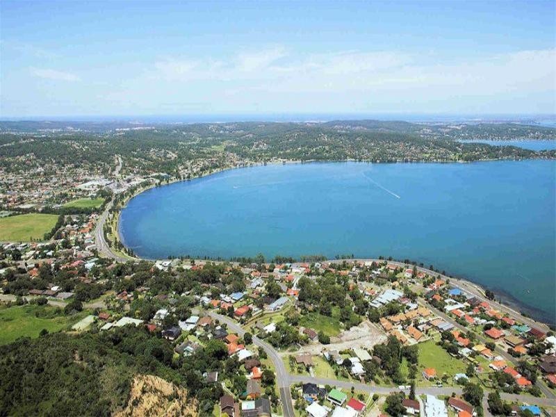 Warners Bay NSW 2282