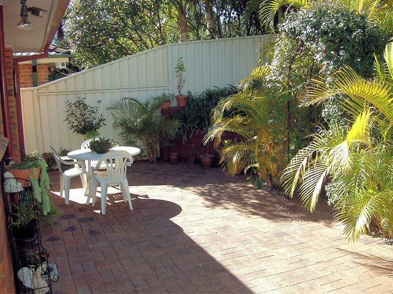 1/14 Connaught Road, Valentine NSW 2280