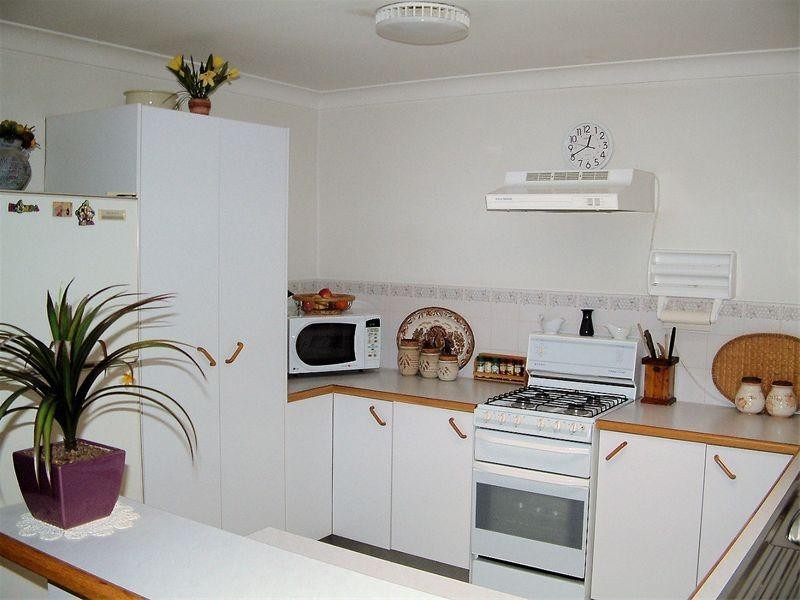 1/14 Connaught Road, Valentine NSW 2280