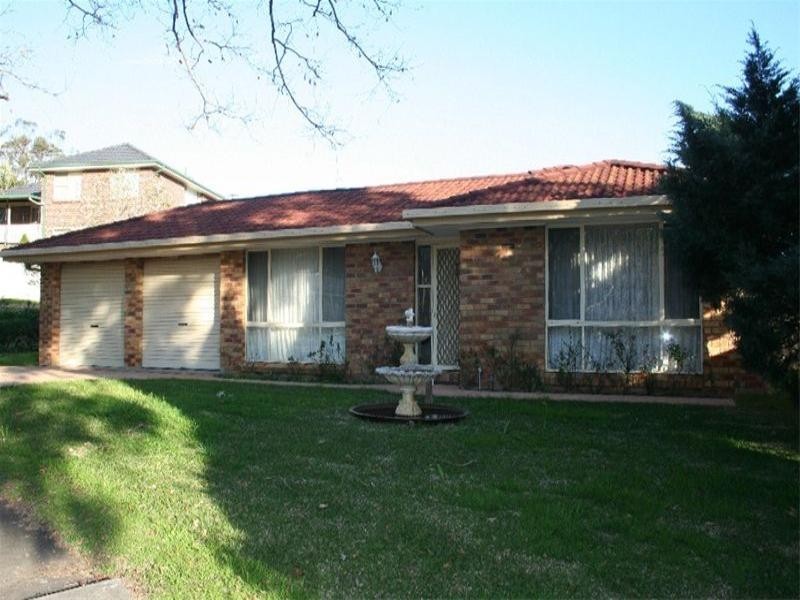 8 Candlewood Close, Tingira Heights NSW 2290