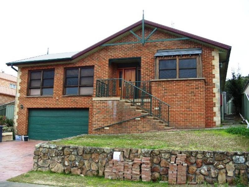 9 Boatmans Row, Eleebana NSW 2282