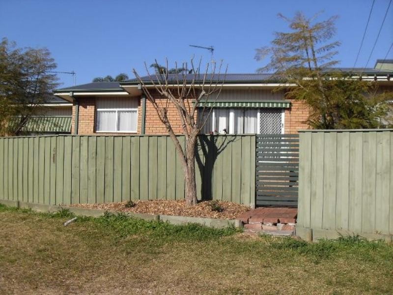 4/32 Yorston Street, Warners Bay NSW 2282