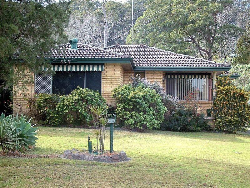 7 Delma Parade, Warners Bay NSW 2282