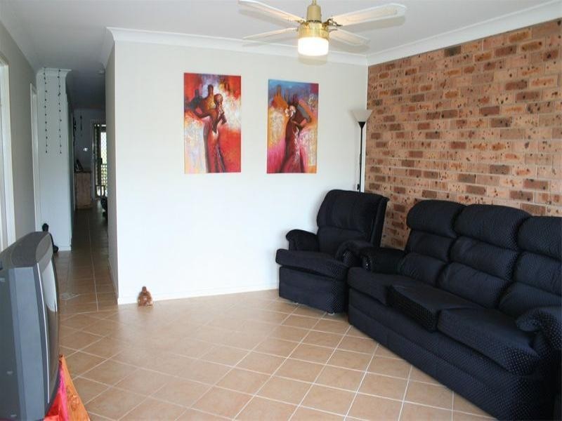 1/10 New York Avenue, Warners Bay NSW 2282