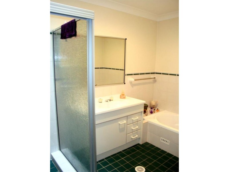 1/10 New York Avenue, Warners Bay NSW 2282