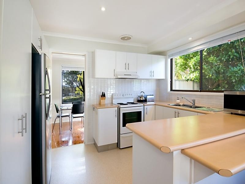 67 Ian Street, Eleebana NSW 2282