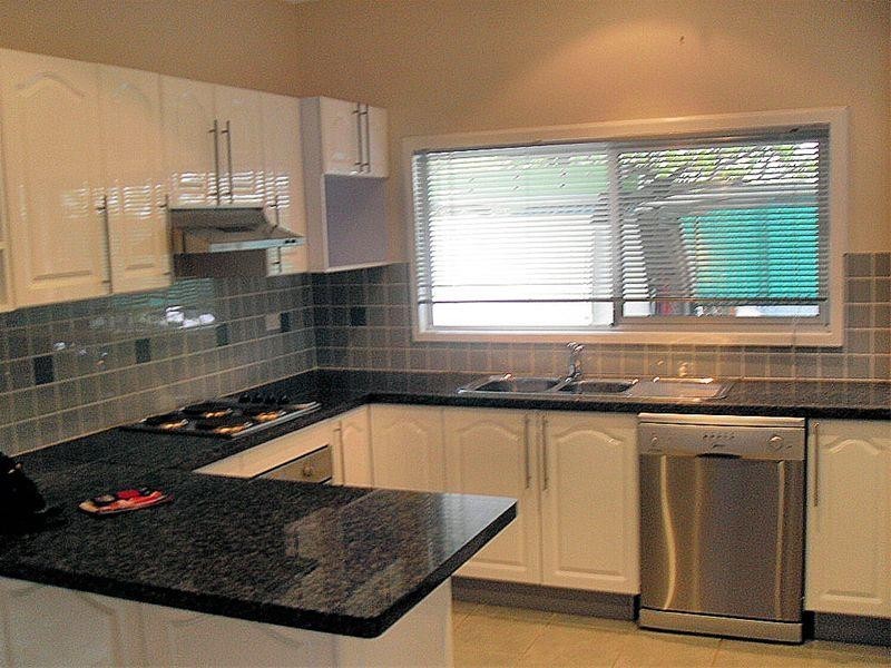 31 Robb Street, Belmont NSW 2280