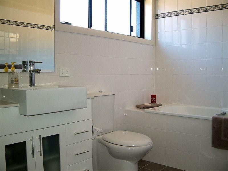 1/53 Martin Street, Warners Bay NSW 2282