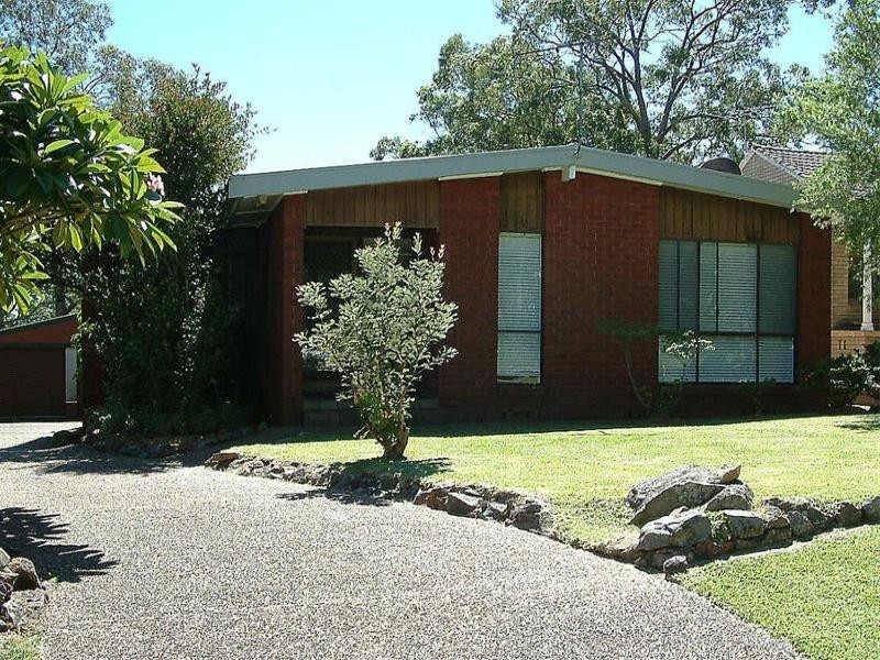 15 Werona Crescent, Valentine NSW 2280