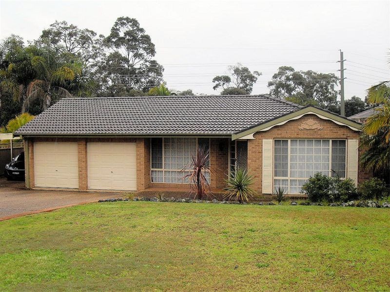 8 Equidae Close, Eleebana NSW 2282