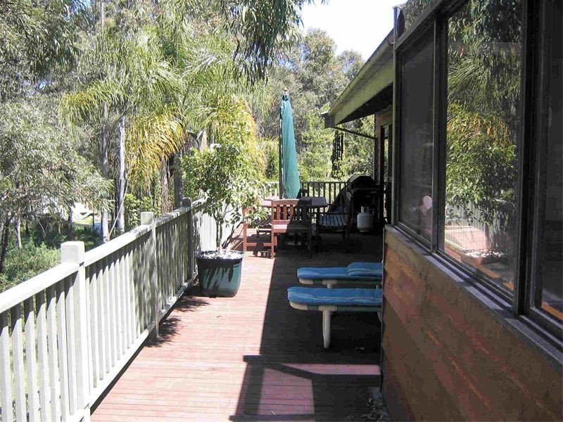 20 Old Belmont Road, Belmont North NSW 2280