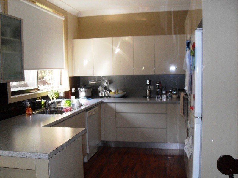 15 Kenton Crescent, Valentine NSW 2280