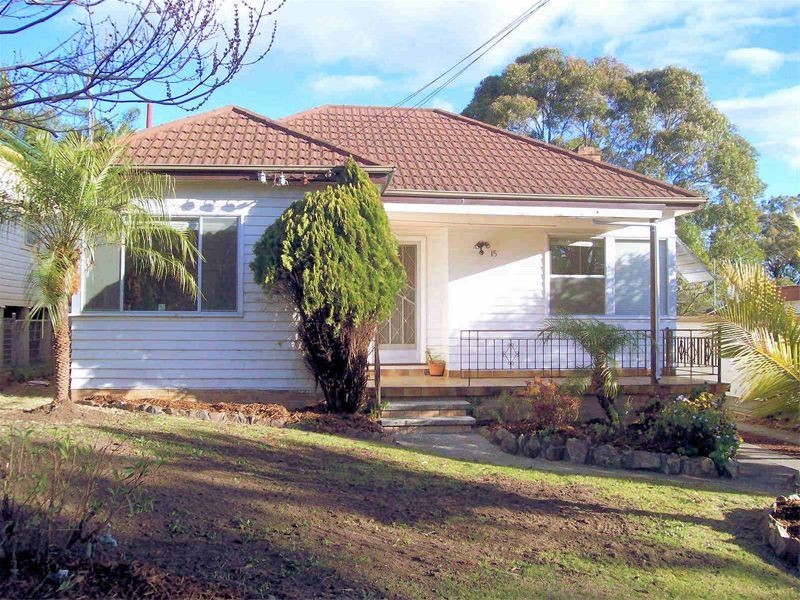 15 Warner Street, Warners Bay NSW 2282