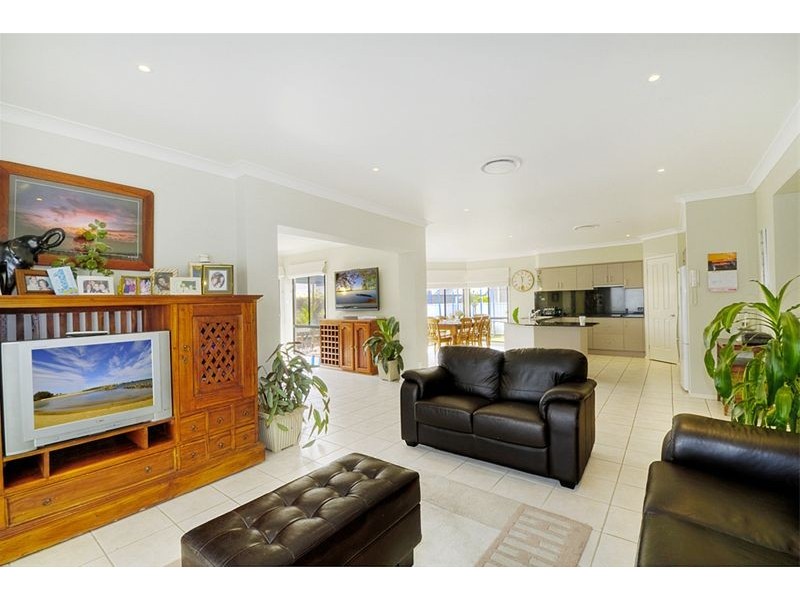 Valentine NSW 2280